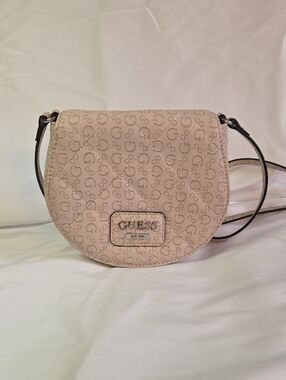Authentic GUESS Monogram Quilted Crossbody Bag - Pale Pink/Nude